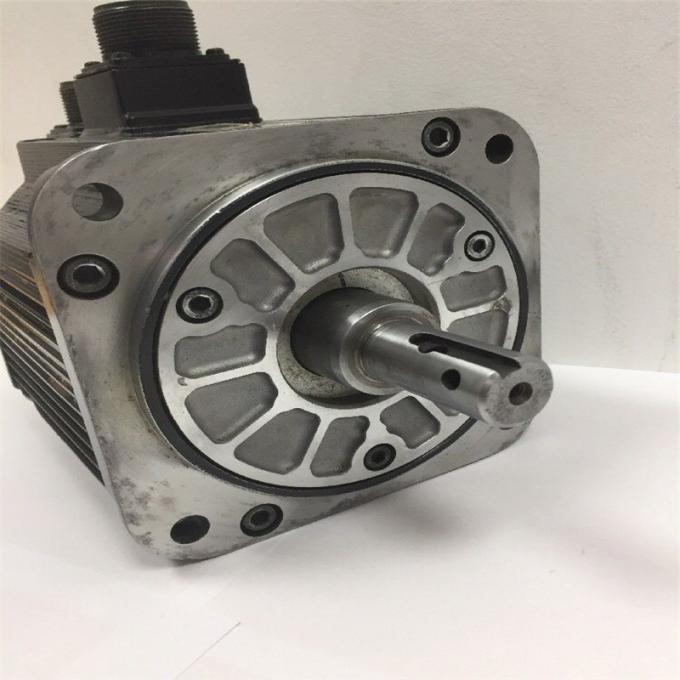 Servo Motor Industri Yaskawa 18.6Nm 23.8A 200V AC Servo Motor SGMGH-30ACA6C 0