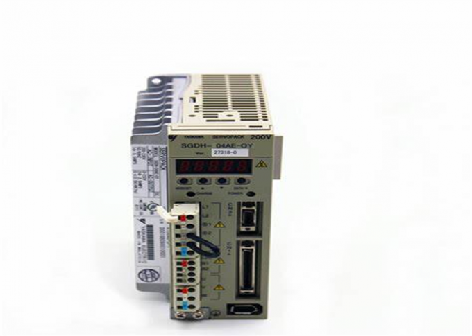 Yaskawa Sigma 2 Series SGDH-04AE-OY Servo Drives Brand New Box 0