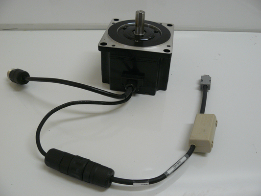 SGMPH-08A1E41D 0.75 KW 230 VAC 16-BIT ABSOLUTE SGMPH  STRAIGHT KEY NO BRAKE NO OIL/DUST SEAL,NEW ORIGINAL.