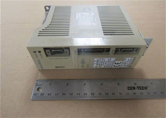 Yaskawa SGDA-A3VS AC SERVO AMPLIFIER 200-230V Opsional CE 1.3/0.42A 30W