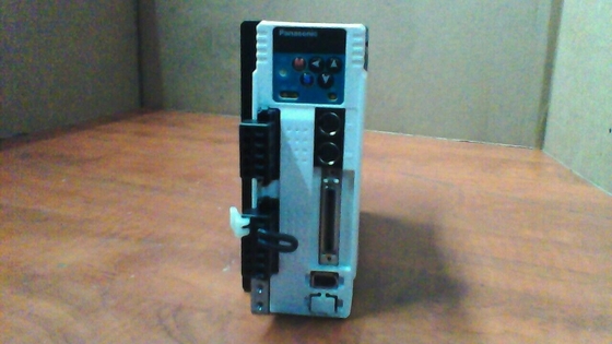 Panasonic MINAS A4 SERVO DRIVER 30A 240V BEBAN Chassis Gunung MCDDT3520003