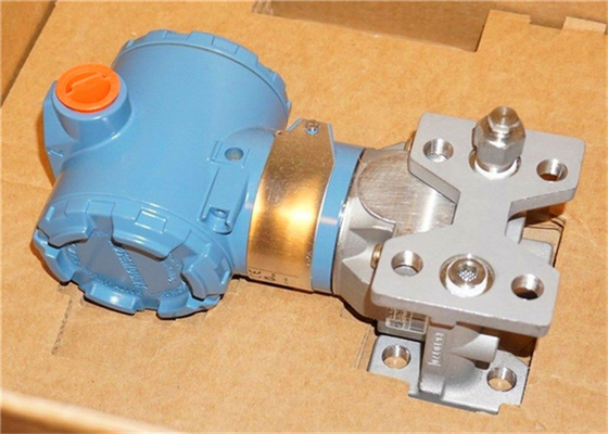 Pemancar Tekanan Rosemount Coplanar Gage 3051CG3A02A1AB1H2L4M5 -0,97 hingga 248 bar