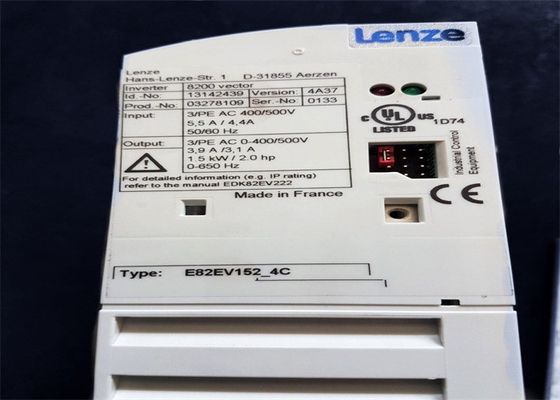 Lenze E82EV152K4C VECTOR FREQUENCY INVERTER DRIVE 5.5 / 4.4 AMP 50/60 HZ