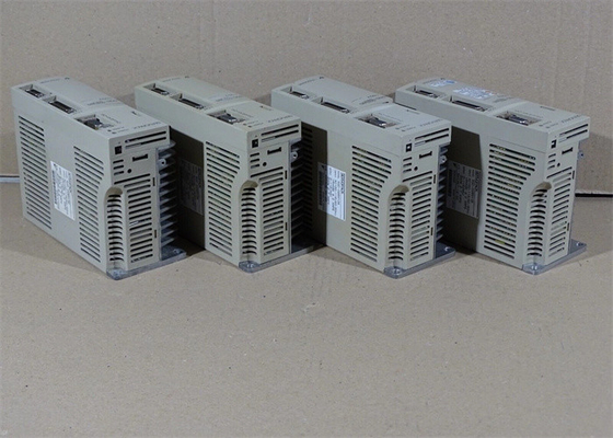 New Yaskawa Servo Drives SGD-02AH Working Power 200W Dalam Original Box Baru