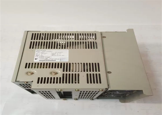 Yaskawa Sgdb-44ad 200-230v AC Servo Drive Baru dalam kotak asli
