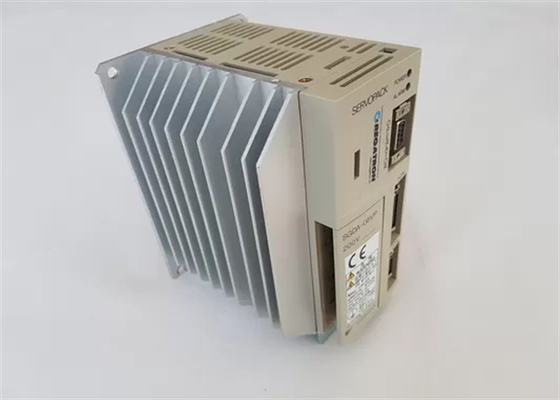 Yaskawa SGDA-08VP Servo Drive 200V Tegangan Baru Asli