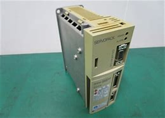 Kotak Asli Baru Penggerak Servo Industri Yaskawa SGDA-A5AP