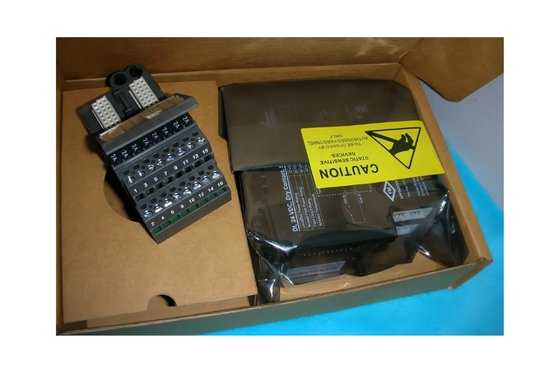 CE4050E1C0 Emerson DeltaV DCS System dengan 8-lebar plat bawah