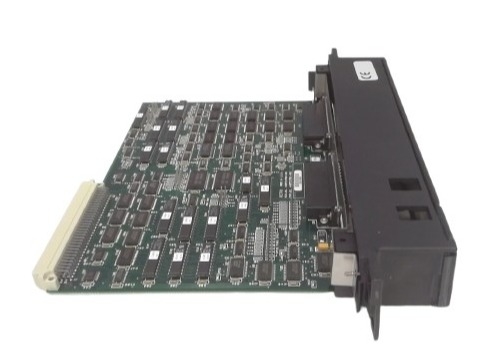 IC697RCM711 Modul Komunikasi Redundansi GE 5 Indikator LED Terhubung Ke MS-DOS