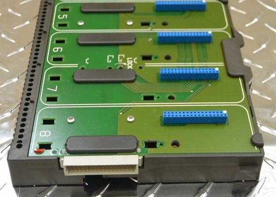 EMERSON dari KJ4001X1-BE1  I/O CARRIER DENGAN PERISAI 8 LEBAR 8-6.5 AMP 12.6-30 VDC 5