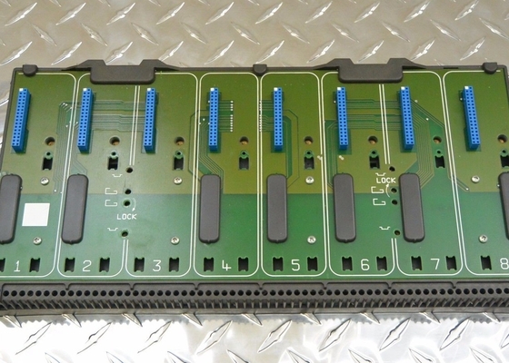 EMERSON dari KJ4001X1-BE1  I/O CARRIER DENGAN PERISAI 8 LEBAR 8-6.5 AMP 12.6-30 VDC 5