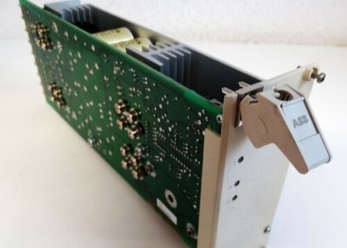 ABB 3BSE000863R1 SR511 MODUL REGULATOR DAYA 310 W MAX 35 AMP 18-30 VDC INPUT