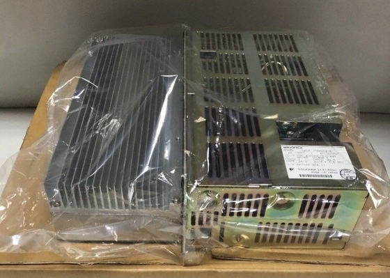 YASKAWA CACR-IR44SFBY8 Penggerak Motor AC KAPASITAS 4.4 KW 3-FASA 50/60HZ 24 AMPERE