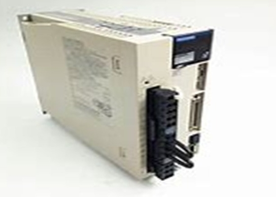 SGD7S-5R5A00A  Servo Drive YASKAWA SERI SIGMA-7  TEGANGAN ANALOG KERETA API PULSA
