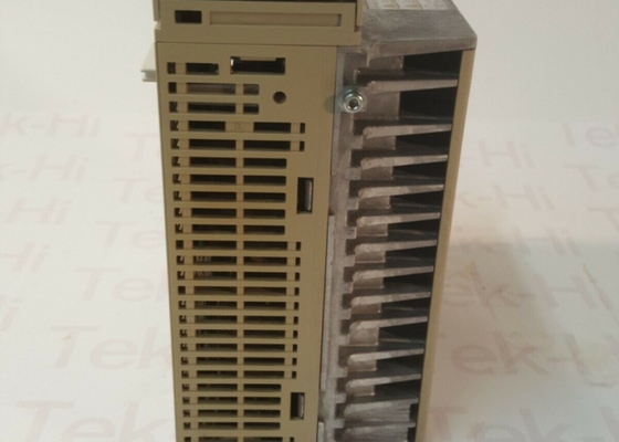 YASKAWA SGDH-05AE Servo Drive Amp Untuk Otomatisasi Robotika Mesin CNC