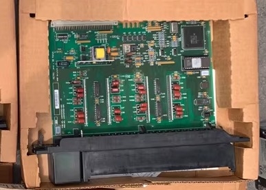 GE Fanuc IC697ALG320 Seri 90-70 PLC Modul Analog Sistem Output Analog Tingkat Tinggi