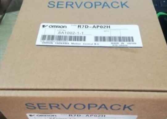 Omron R7D-AP02H Servo Driver 2A 200V Memuat Semua Metode PWM Servo Digital Berdasarkan IGBT
