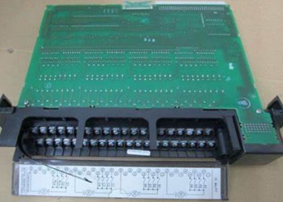 Ge Fanuc IC693MDL930 Modul adalah Ge Fanuc 6-Point I / O Modul Seri 90-30 Plcs