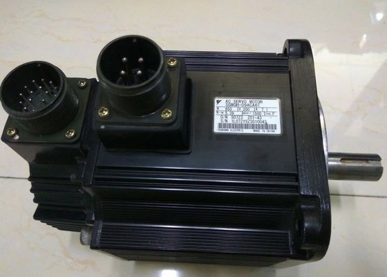 SGMGH-09ACA61 Yaskawa Brand New Industrial Servo Motor Baru Dalam Kotak