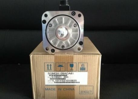 SGMGH-09ACA61 Yaskawa Brand New Industrial Servo Motor Baru Dalam Kotak
