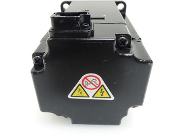 YASKAWA SGMJV-04ADA21 SIGMA5 400W SERVO MOTOR AC
