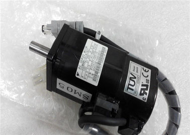 Industri YASKAWA SERVO MOTOR 100W 0.91A 0.318Nm Jepang SGMAH-01A1A21