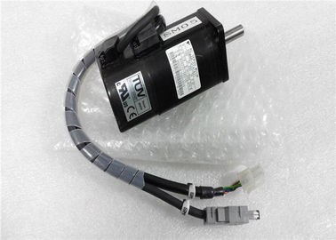 Industri YASKAWA SERVO MOTOR 100W 0.91A 0.318Nm Jepang SGMAH-01A1A21