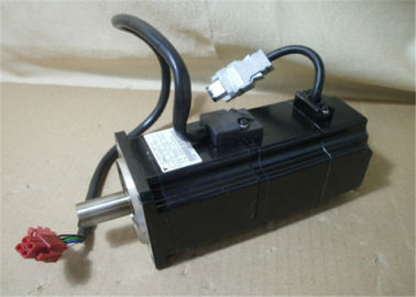 Yaskawa BARU ASLI AC SERVO MOTOR 0.637NM 3000r / mim SGMAH-02A1F-AP51