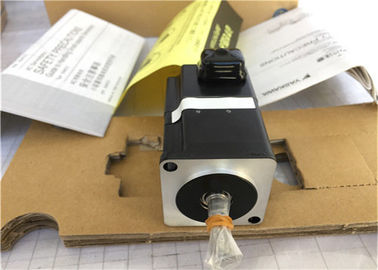 Made in Japan 1 PC New SGMAS-A5ACA21  0.519N.m  3000r/min Servo Motor In Box