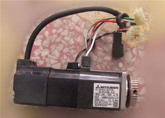 Mitsubishi 100W Indutrial AC Servo Motor HC-KFS13BL-S16 3AC 105V 0.7A
