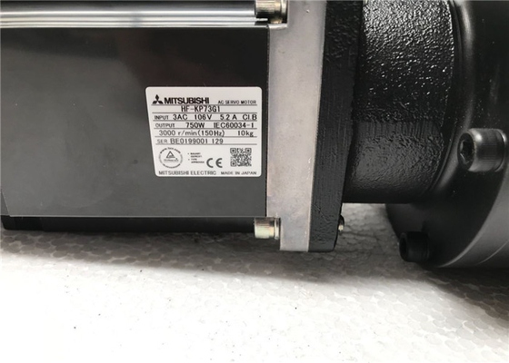 Mitsubishi HF-KP73G1 AC SERVO MOTOR 10 KG OUTPUT 750W 3000 R / MIN (150 Hz)