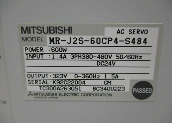 Mitsubishi DC Servo Drive MR-J2S-60CP4-S484 Industrial Amplifier 600W 1.4A Output 323V