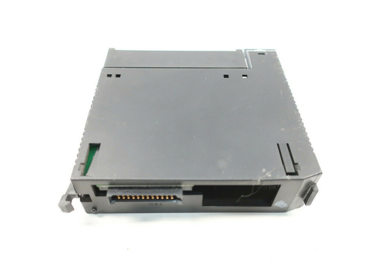 Modul keluaran IC693MDL940 rentang tegangan 5V hingga 30V DC rentang frekuensi 50Hz hingga 60Hz