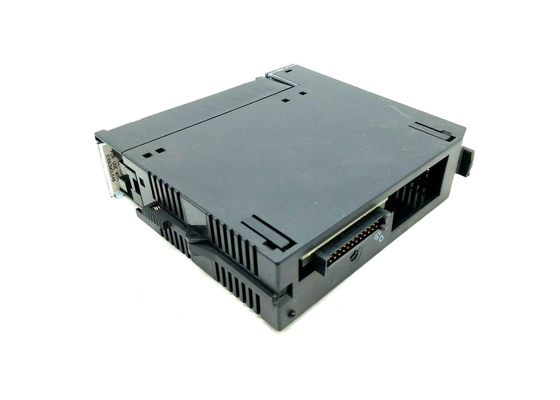 GE FANUC IC693MDL646 ， 24-Volt DC Positive / Negative Logic Input Module