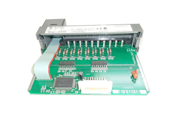 AB 1746-IB8 Modul Input DC Digital SLC 500 Rentang Tegangan 10-30 Volt DC