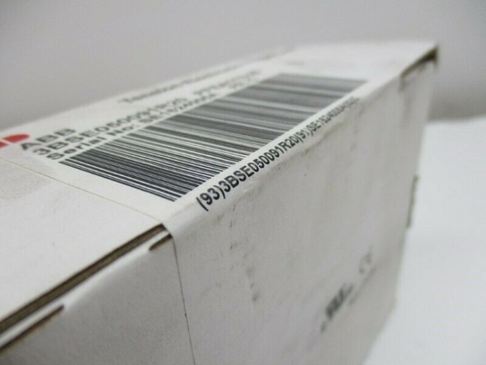ABB 3BSE050091R20 PFEA112-20 2 Input Sel Beban Sel Tegangan Dan Arus Output A+B