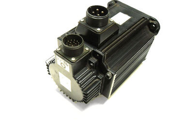 3000 1 / Min Yaskawa AC Servo Motor, Motor Servo Listrik SGMSS 10ACA21