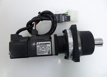 Mitsubishi 100W Industrial Servo Motor HC-MFS13G1K Pengurangan Gear K6505 Rasio 1/5