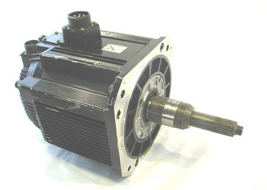 Industri Servo Motor Yaskawa AC Sigma II 1500 RPM 32.4A Servo Motor SGMDH-45A2B-YR13