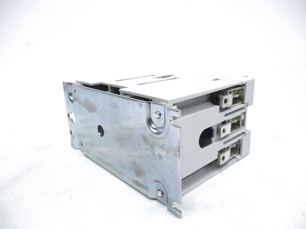 W200M4CFC WESTINGHOUSE Non Reversing Starter Advantage 3 Pole 600V 50/60 Hz 120 Volt