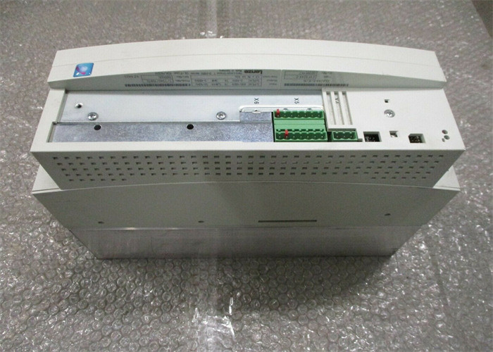 Lenze EVF8244-E SERVO DRIVE INVERTER FREKUENSI 3 PHASE 0-480 VAC 50/60 HZ