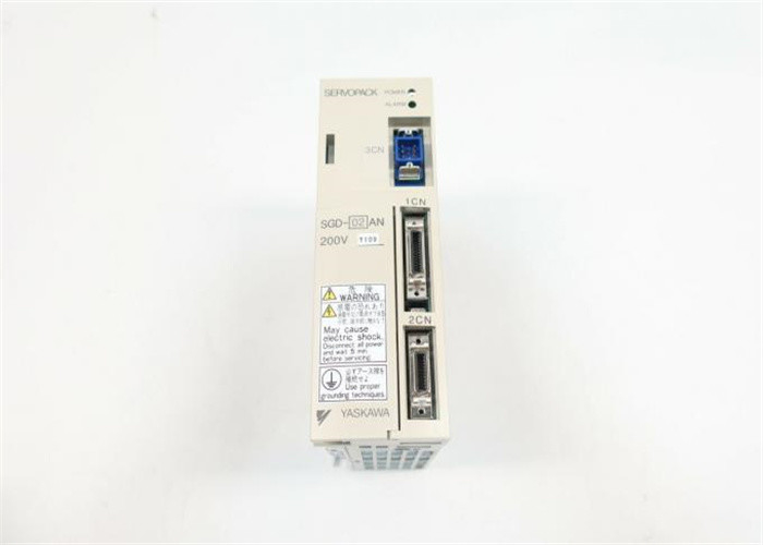 Yaskawa SGD-02ANY6 AC Servo Drives Baru Baru Dalam Kotak Asli 200V