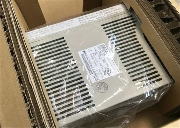 SGD-A5AN Yaskawa 230V AC Servo Drives Brand baru dalam kotak asli