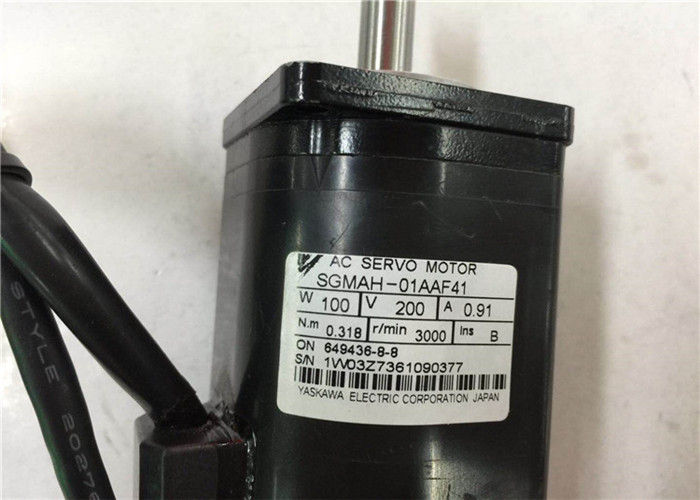 Servo Motor Industri Yaskawa Electric 100W AC Servo Motor 200v 3000RPM SGMAH-01AAF41