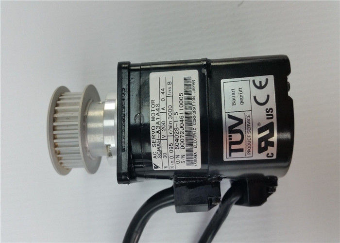 Yaskawa 0.44A AC SERVO MOTOR Industri Servo Motor 0.095Nm 30W SGMAH-A3A1A4S