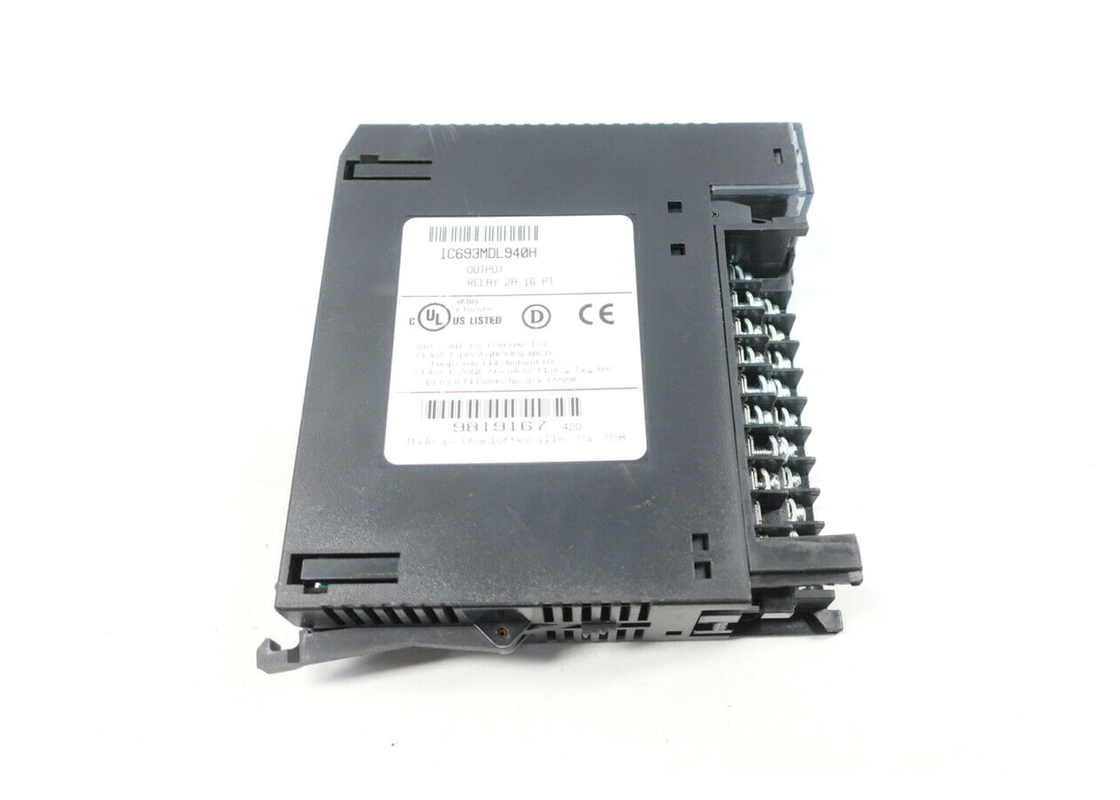 Modul keluaran IC693MDL940 rentang tegangan 5V hingga 30V DC rentang frekuensi 50Hz hingga 60Hz