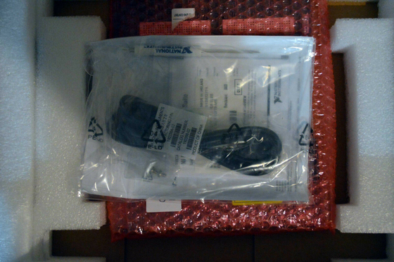 ELVIS-II+ National Instruments Workstation 16 Bits 500MA 1.2 MHz 60Ppm Max 100 MS/S Oscilloscope Option