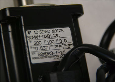 Industrial  3000r/min Yaskawa Electric AC SERVO MOTOR 200W 100V SGMAH-02B1A2C