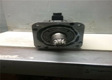 New Yasakwa AC Servo Motor 4400W 200V SGMG-44AWA-YR11 Industrial Servo Motor