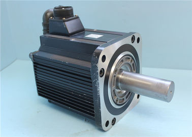 New Yaskawa AC Servo Motor 42.1A 1500RMP SGMG-55A2A Industrial Servo Motor